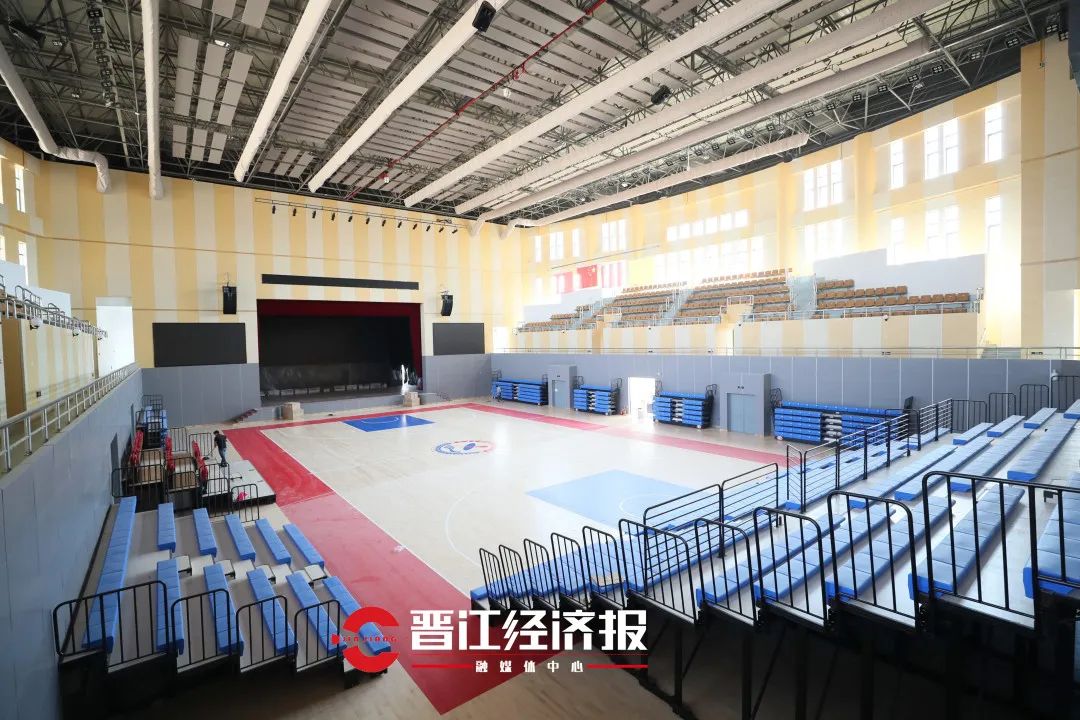 体育馆木地板安装_体育场木地板安装价格_体育运动木地板安装